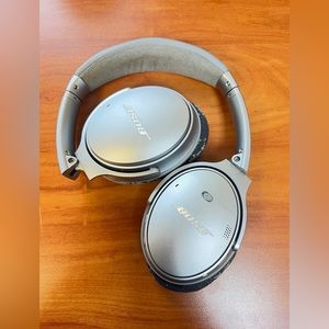 Bose QuietComfort 35 Wireless Headphones II